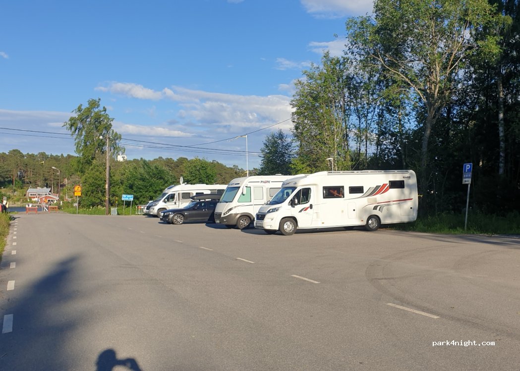 (865 92) Spikarna - Unnamed Road — foto 2