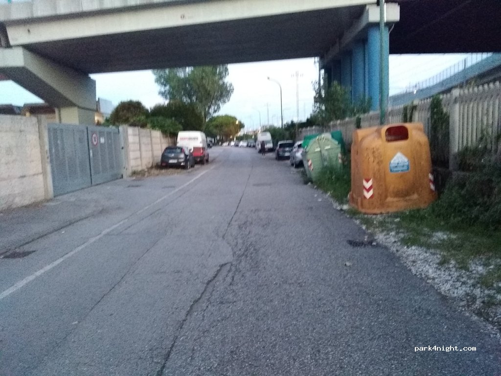 (30172) Venezia - 17 Via Giuseppe Paganello — foto 2