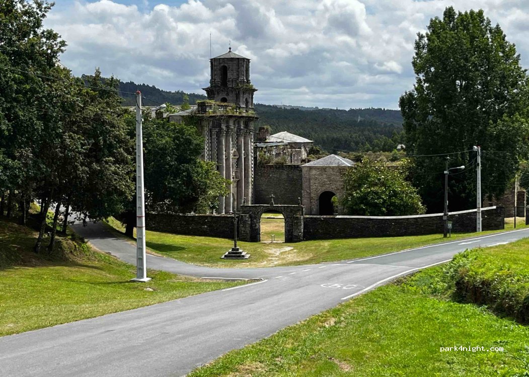 (15619) Monfero - 1 Lugar Convento — foto 3
