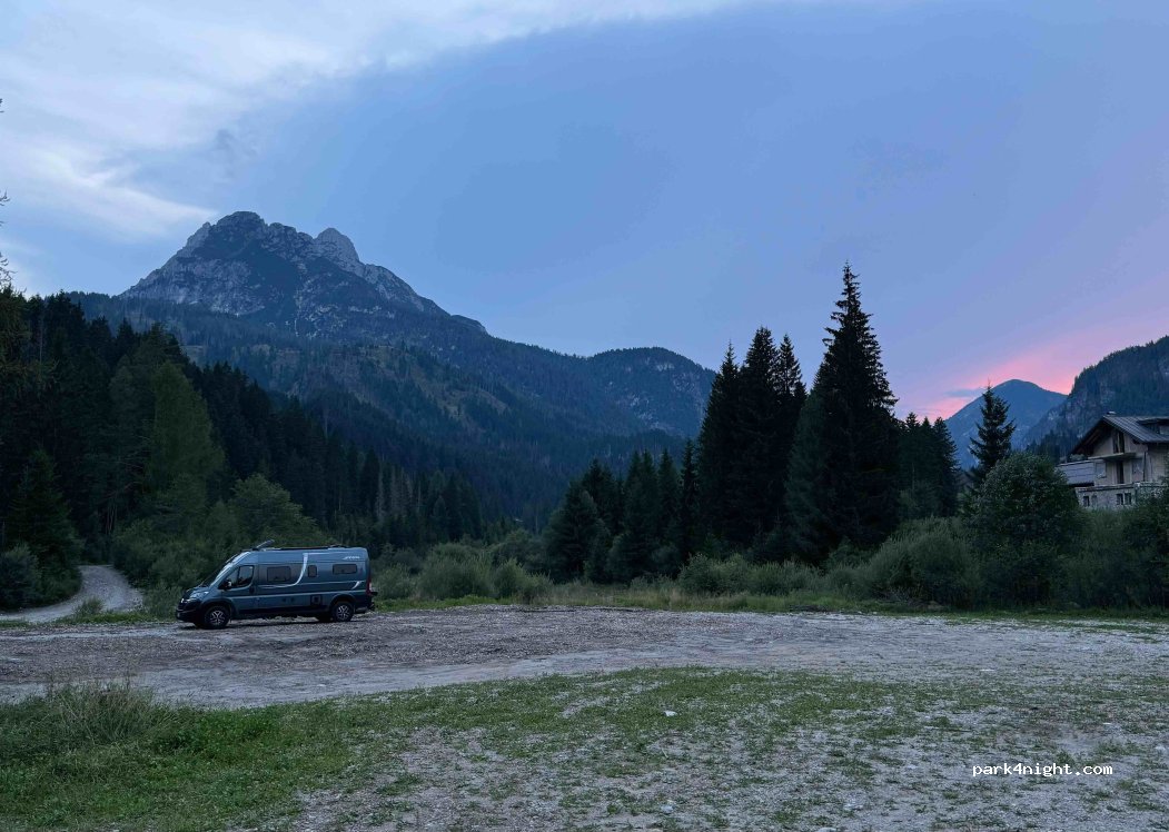 (32047) Sappada - Unnamed Road — foto