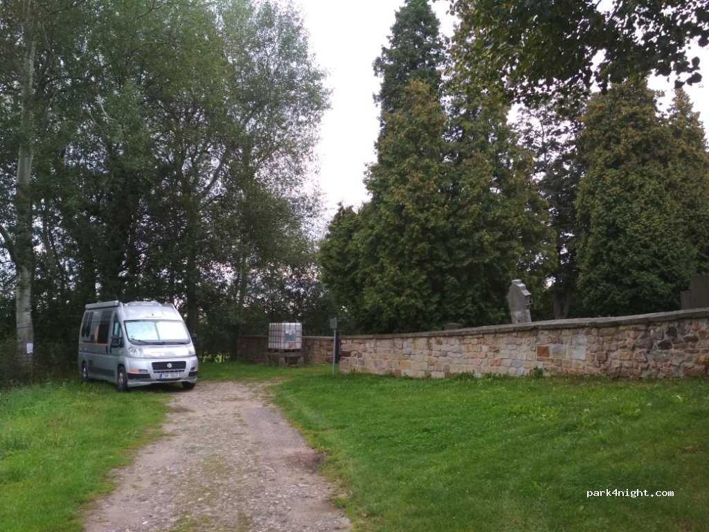 (544 04) Dvůr Králové nad Labem - — foto 2