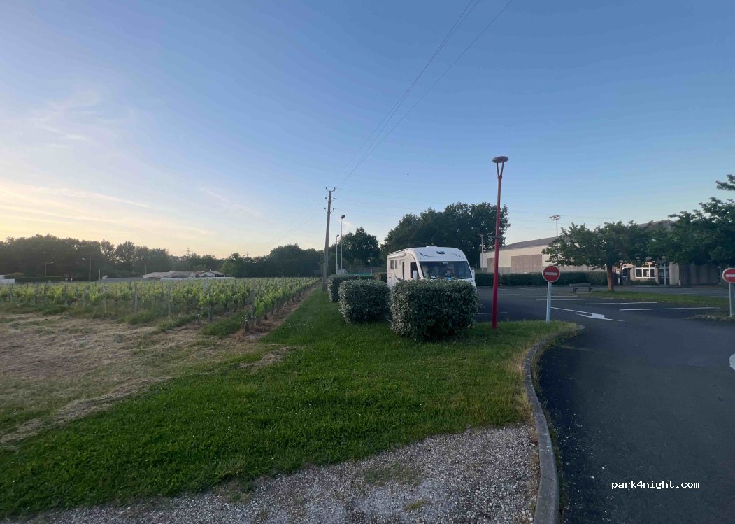(33240) Gauriaguet - 6 Rue de la Mairie — foto 4