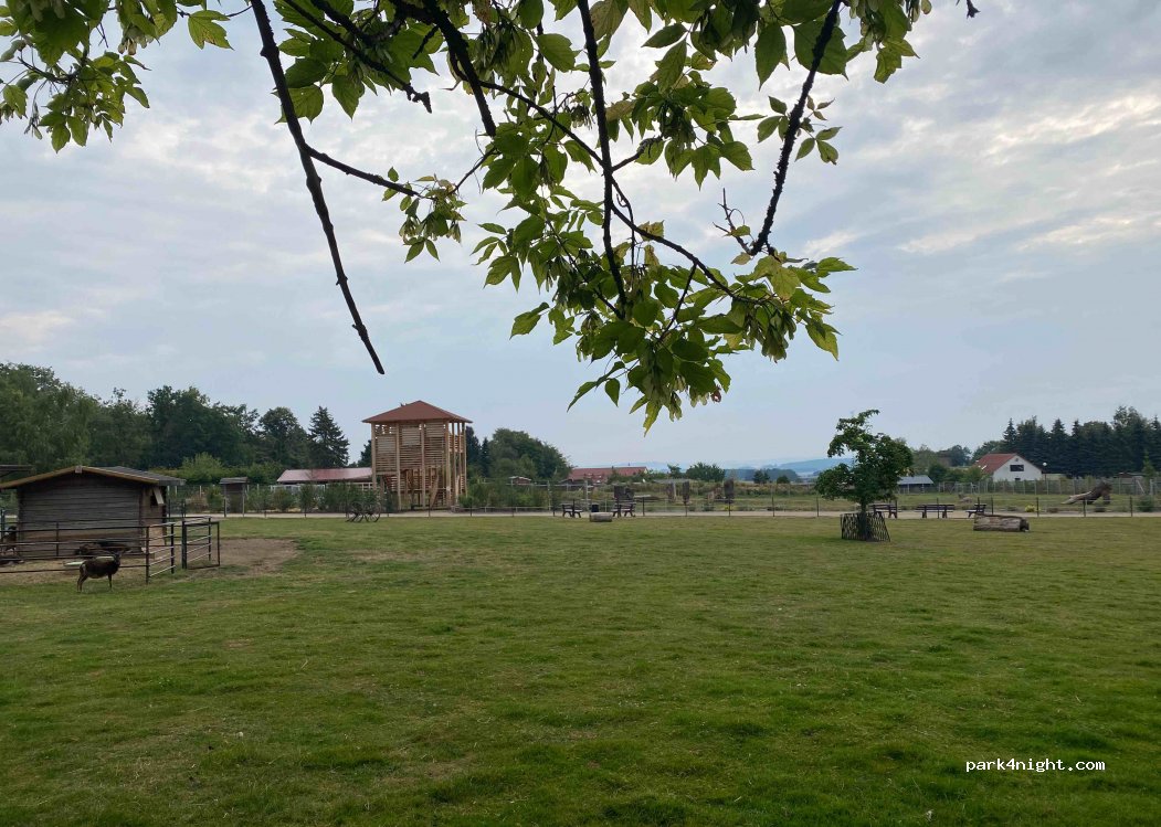 (08144) Hirschfeld - 5 Tierparkstraße — foto 3