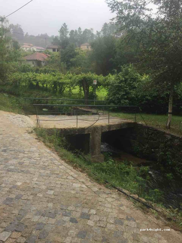 (4615)  - Rua Da Ribeirinha — foto 2