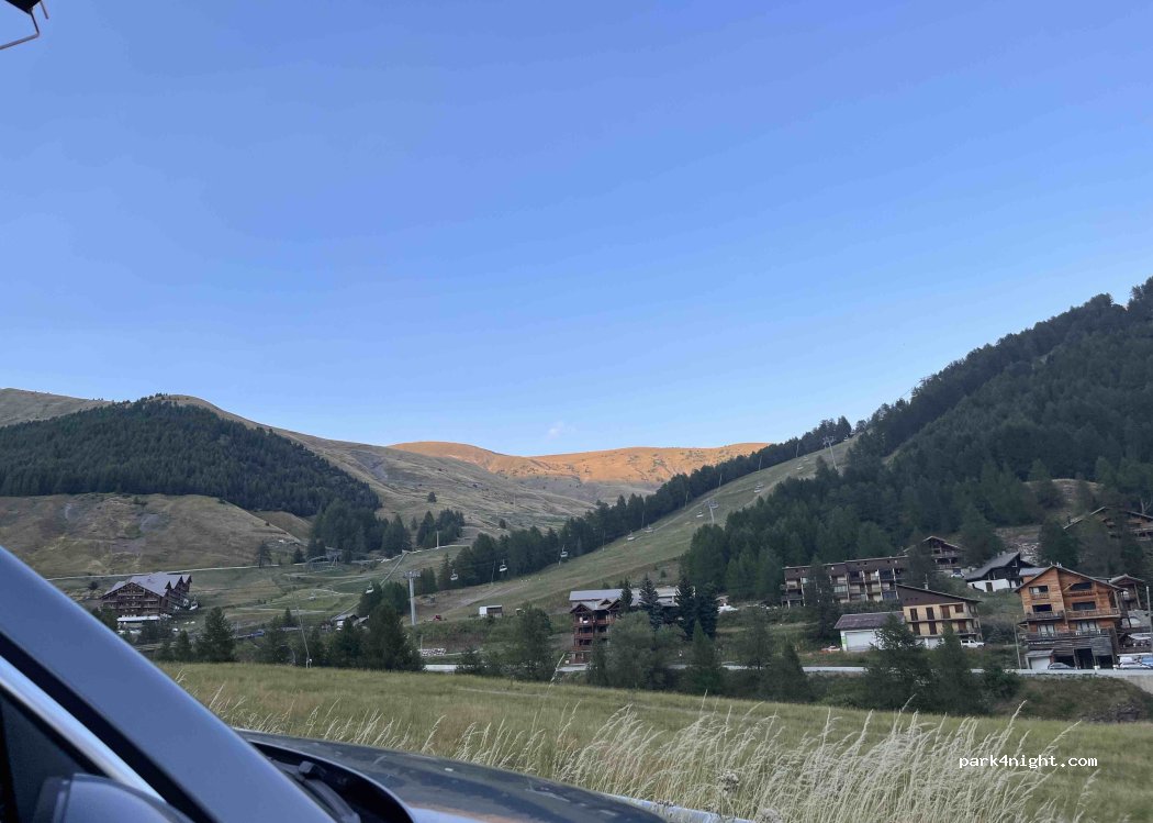 (04260) Allos - Adrech de Chauvet — foto