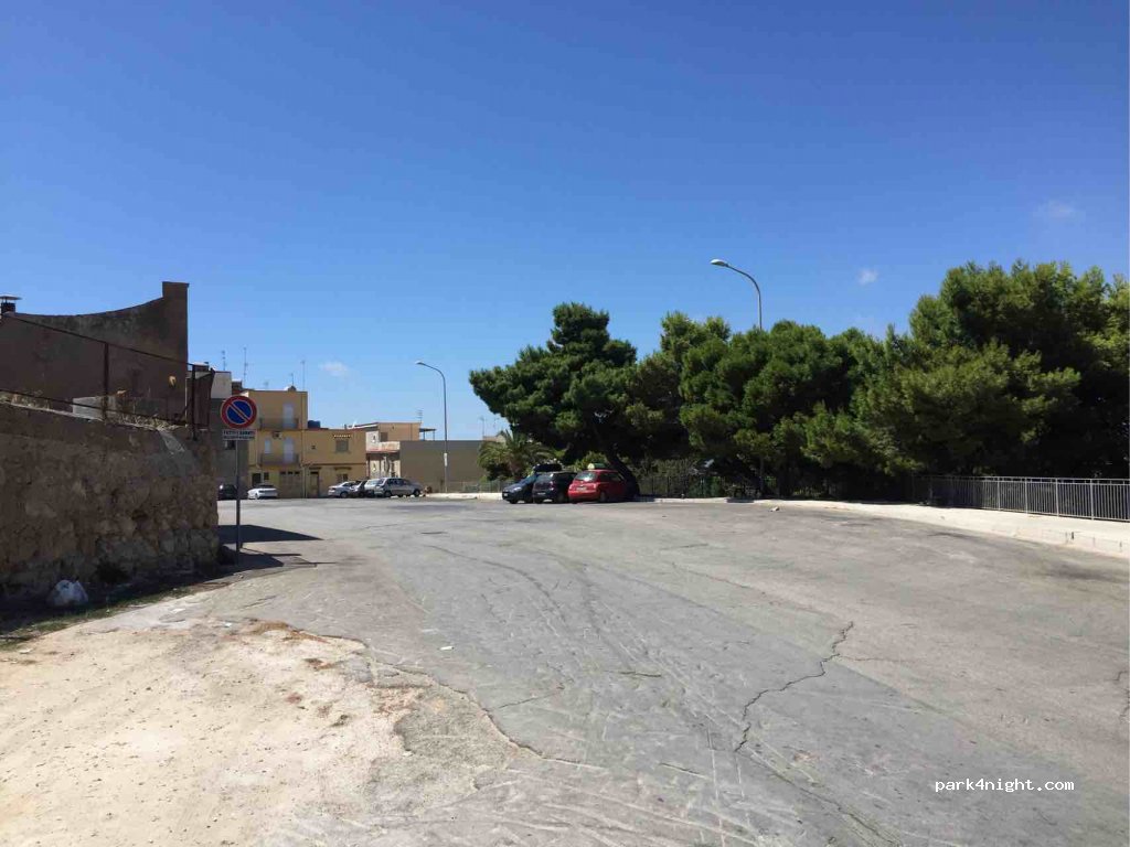 (92019) Sciacca - 7 Via Cusmano — foto