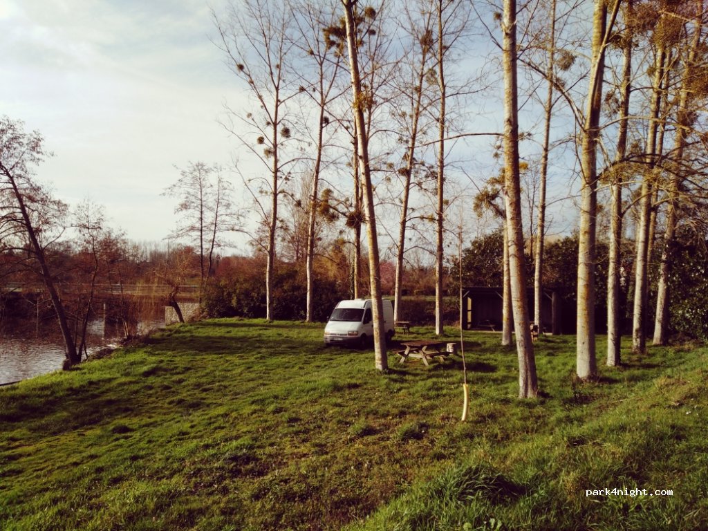(79200) Gourgé - 18 Avenue du Thouet — foto 3