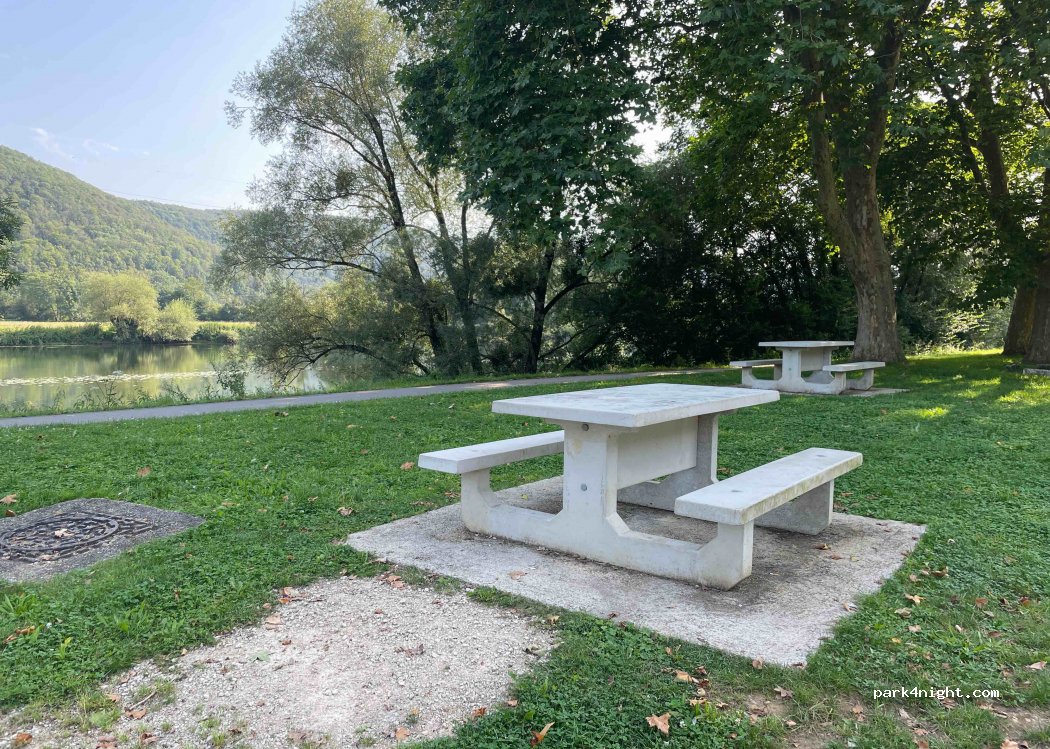 (25220) Novillars - 1 Bis Square Charles Nodier — foto