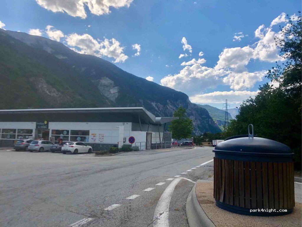 (73870) Saint-Julien-Mont-Denis - D1006 — foto 3