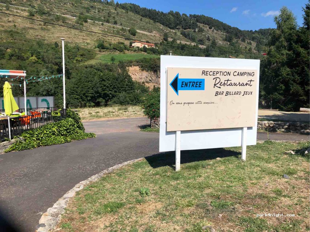 Camping Au Bord de l'Eau — foto