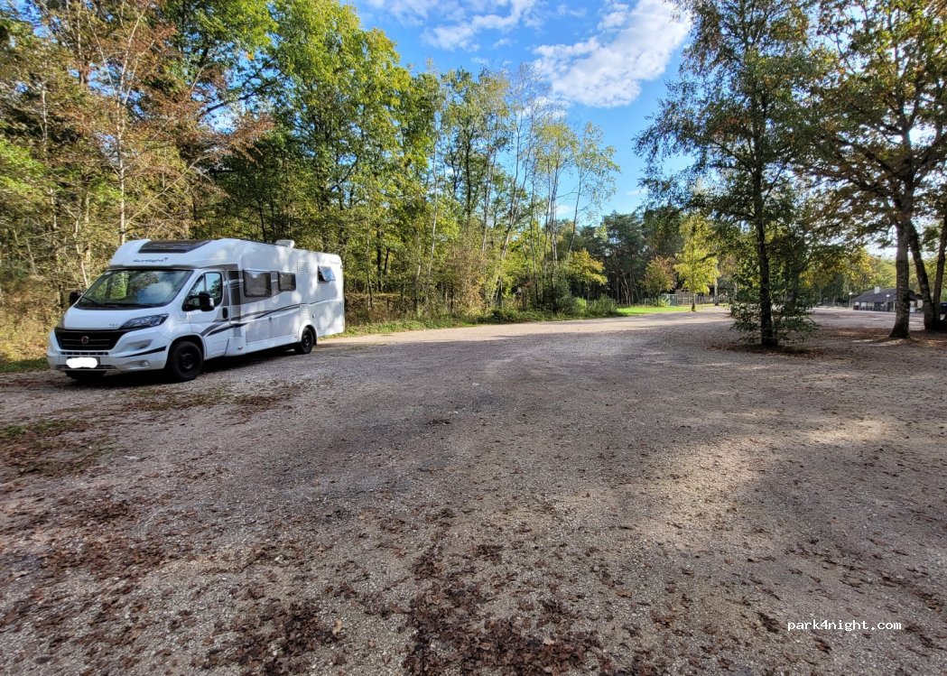 (89170) Saint-Fargeau - D485 — foto 2