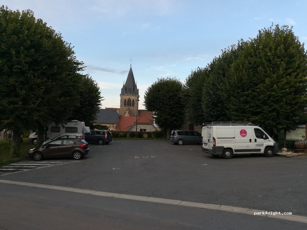 (51390) Ville-Dommange - 2 Rue de l'Église — foto