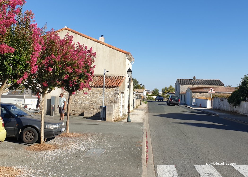 (85580) Saint-Michel-en-l'Herm - 4 Route de la Mer — foto 2