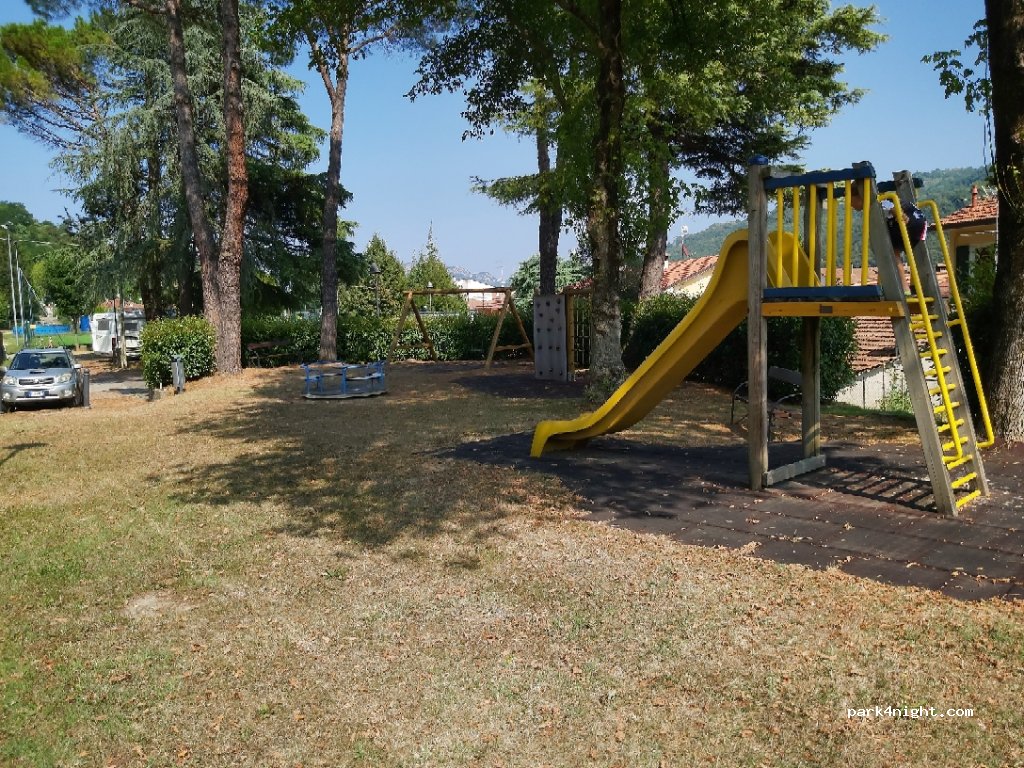 (48032) Casola Valsenio - Via 2 Giugno — foto