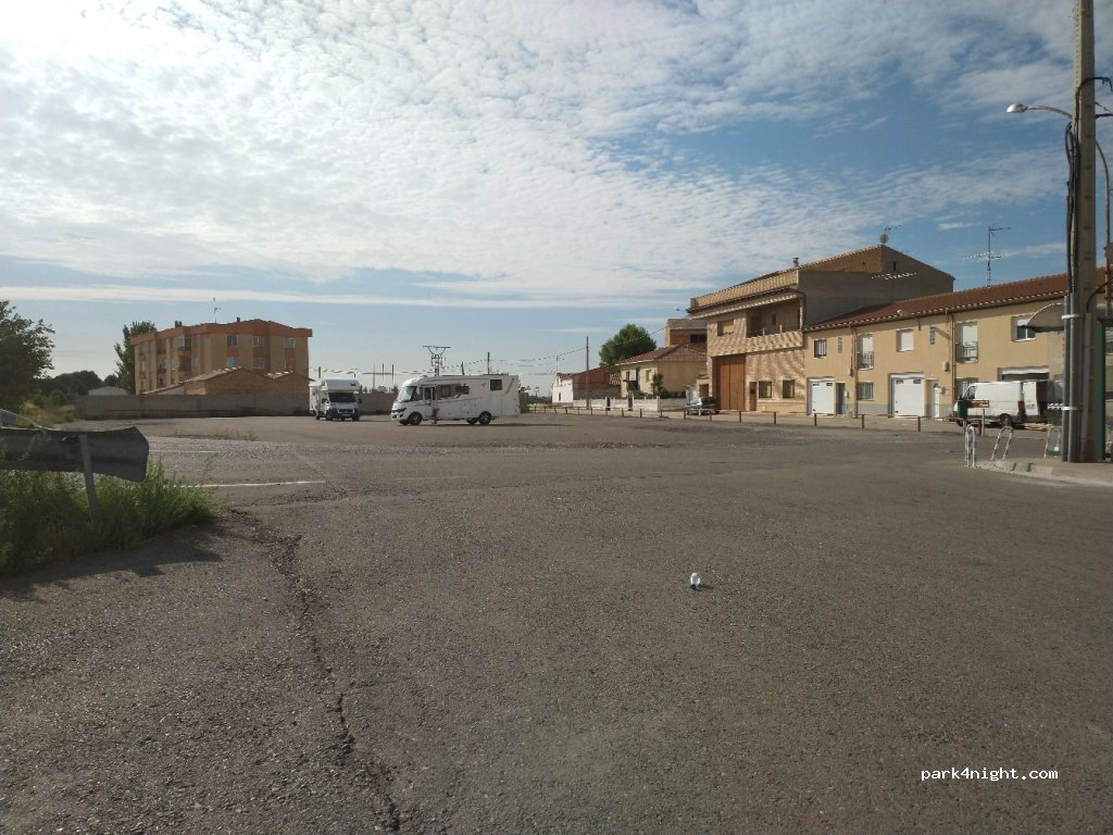 (50175) Osera de Ebro - 2 Calle Miguel Servet — foto 3