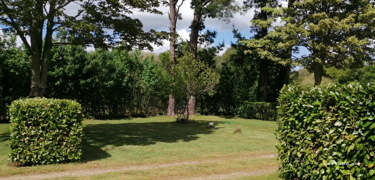 CAMPING LES GENETS D'OR — foto 2