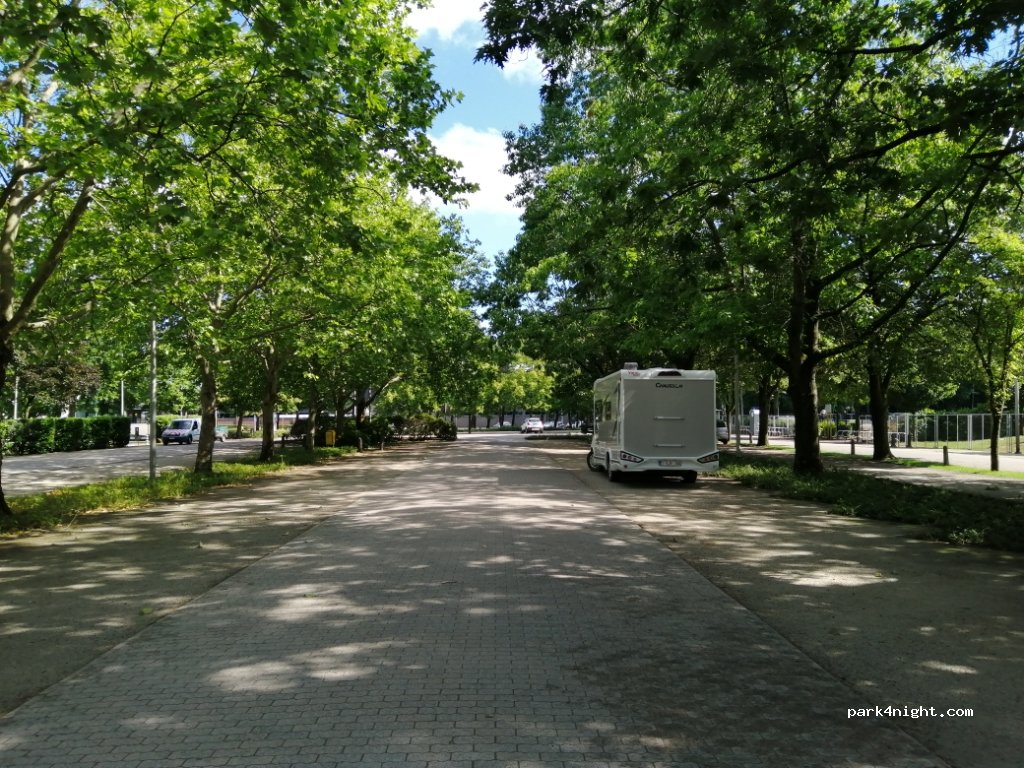 (3920) Lommel - Sportveldenstraat — foto