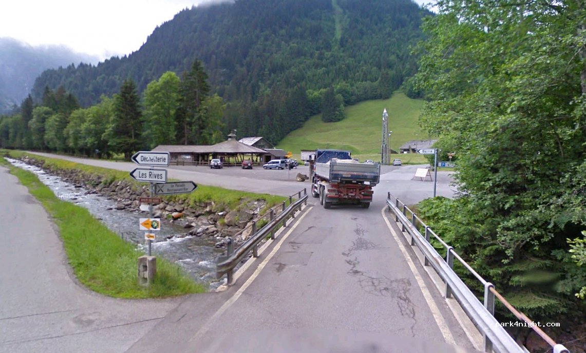 (1874) Champéry - 2 Route du Grand-Paradis — foto