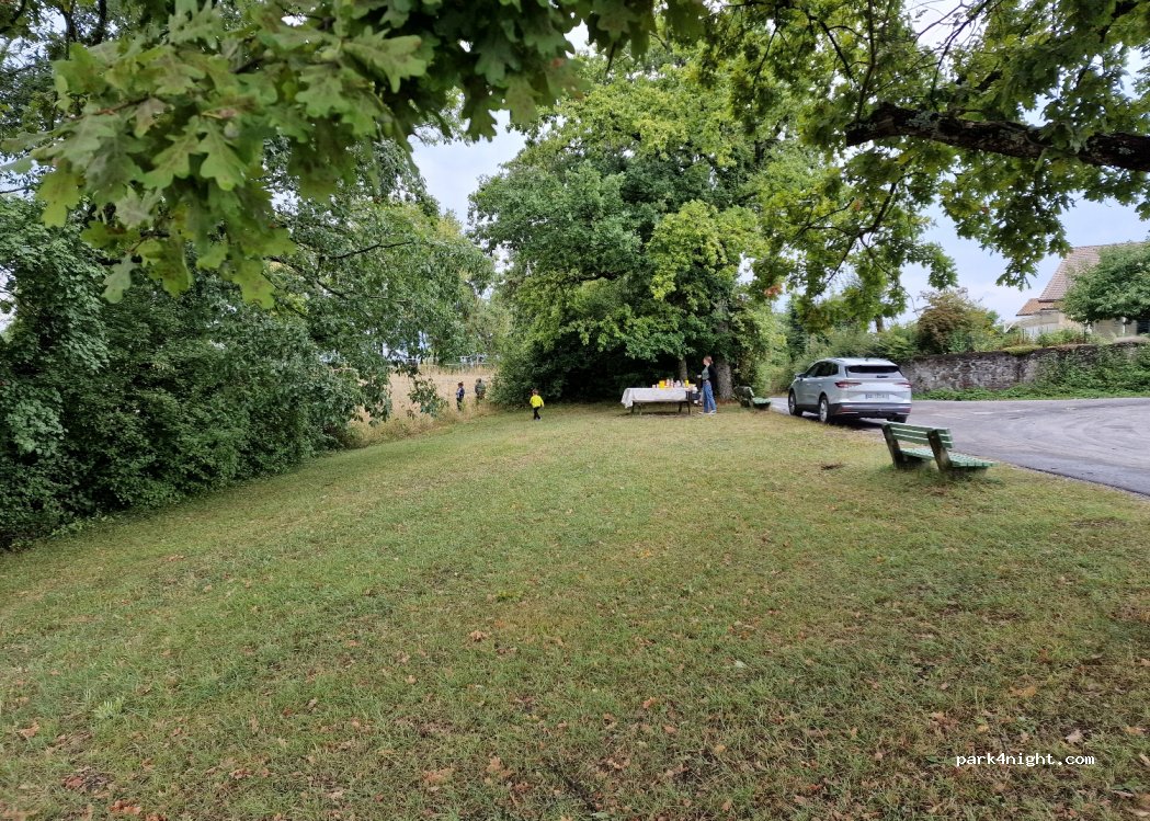 (74140) Yvoire - 1314 Chemin des Mottes / Chemin de la Ruaz — foto
