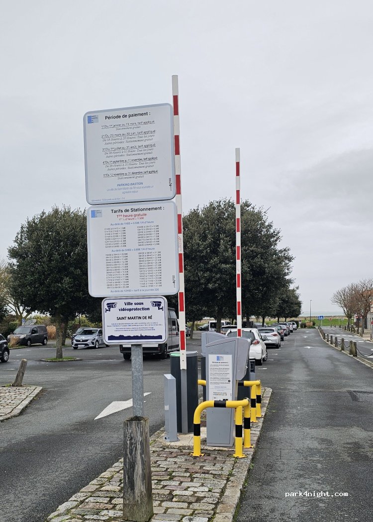 (17410) Saint-Martin-de-Ré - 5061 Cours Pasteur — foto 5
