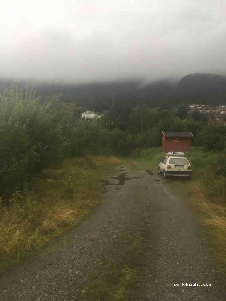 (5640) Eikelandsosen - 47 Holmefjordvegen — foto