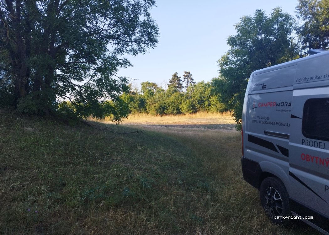 (664 05) Tvarožná - — foto 3