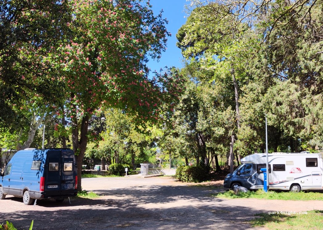 AIRE DE SERVICES CAMPING CARS — foto 3