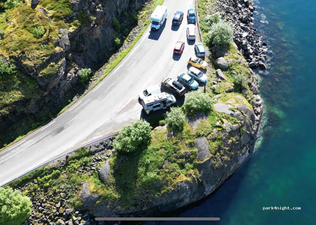 (8312)  - Henningsværveien — foto 2