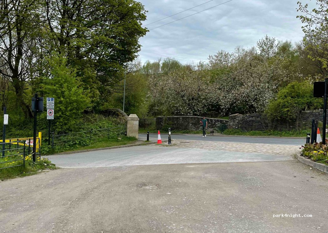 (HX3 9XY) Halifax - Shibden Hall Road — foto 2