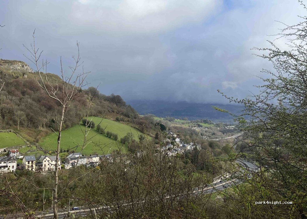 (NP7 0NS) Llanelly Hill - 8 New Rank — foto 4