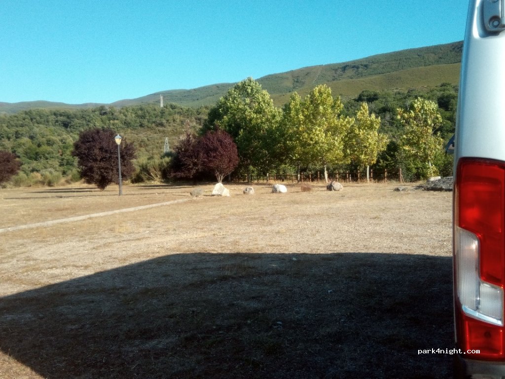 (24470) Páramo del Sil - 38 CL-631 — foto