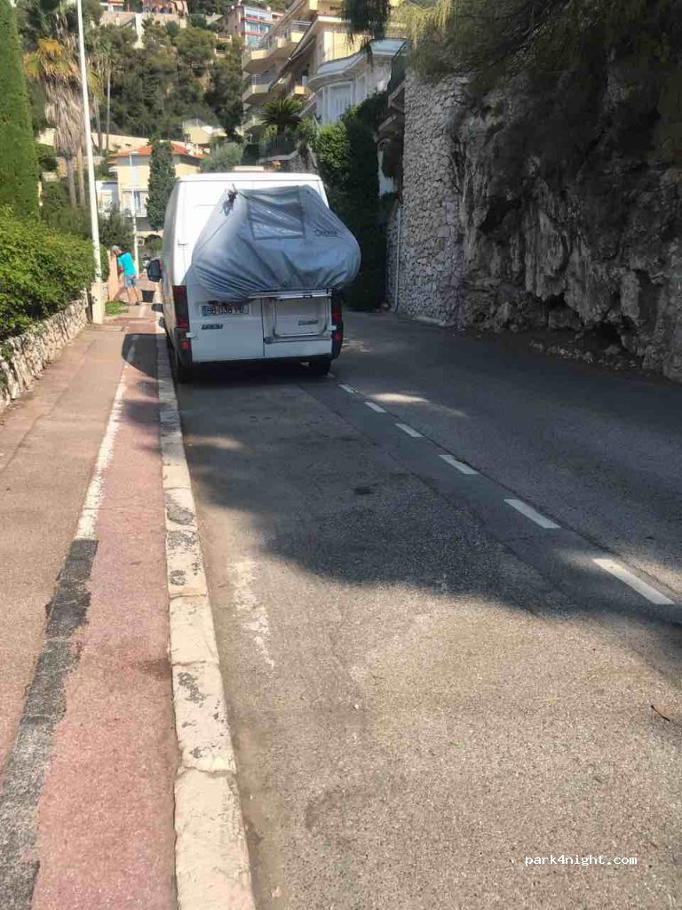 (06230) Villefranche-sur-Mer - 21 Boulevard Settimelli Lazare — foto