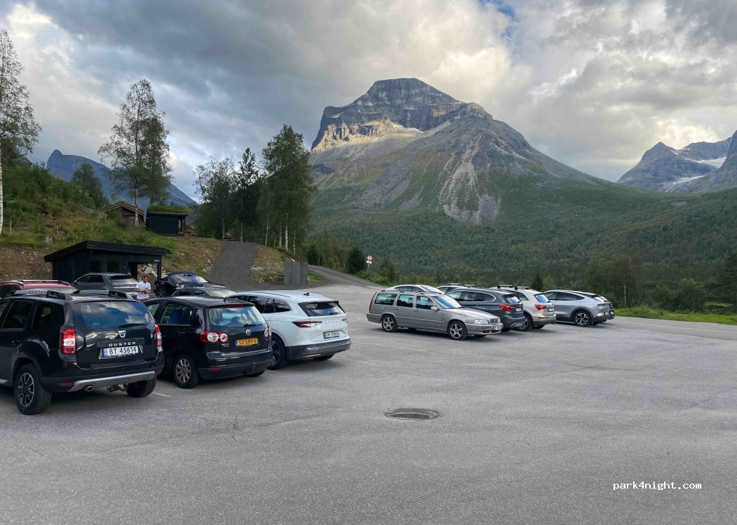(6620) Ålvundeid - Unnamed Road — foto 3
