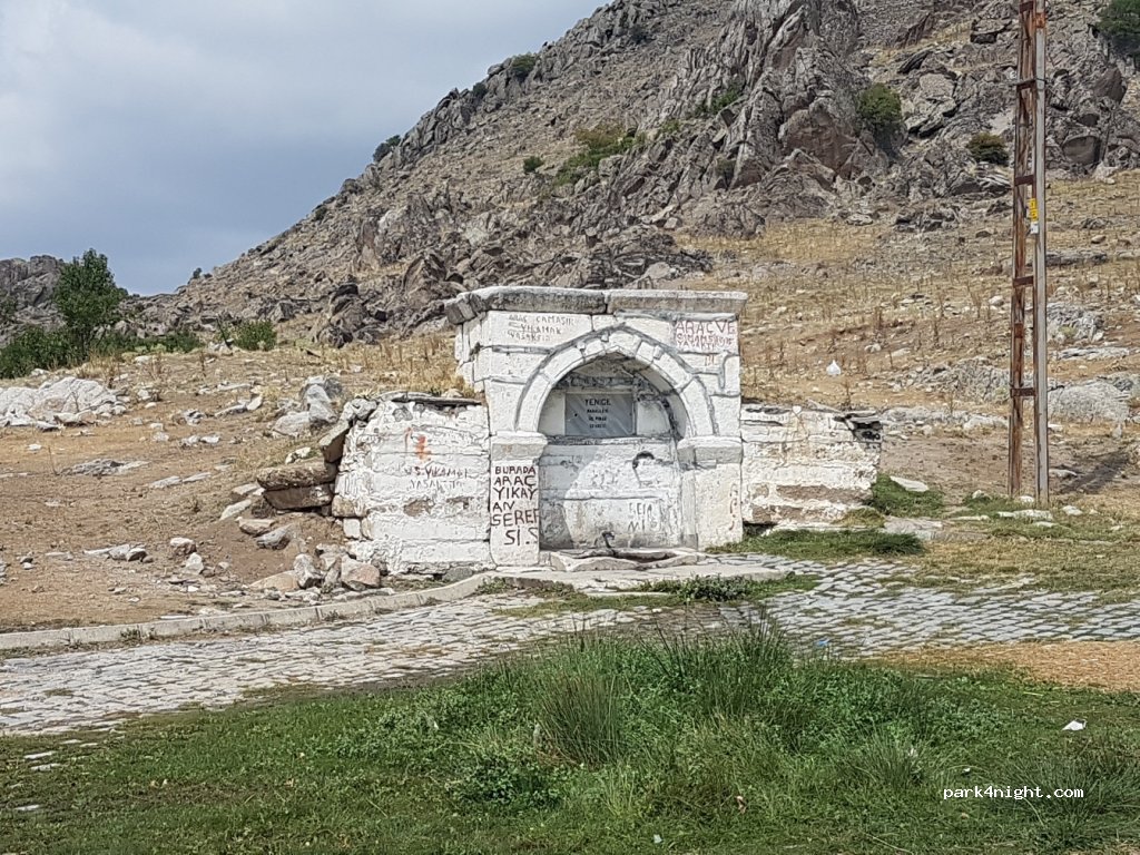 (26600)  - 2 Kavakdibi Sokak — foto 3