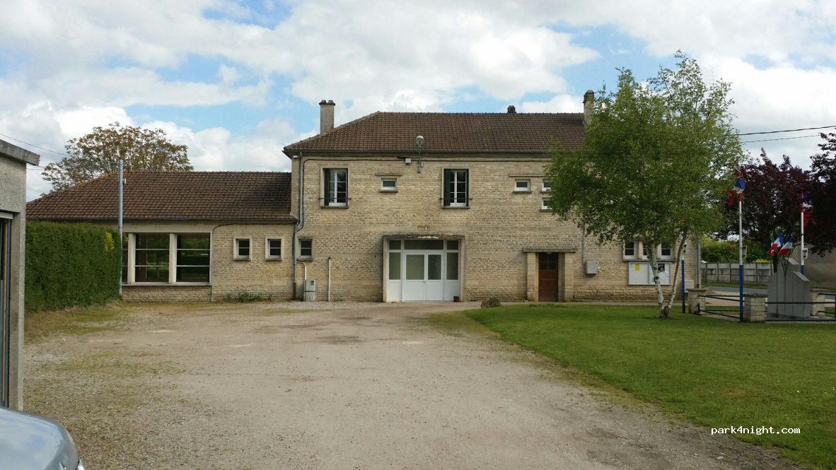 (61160) Saint-Lambert-sur-Dive - Le Bourg — foto 2