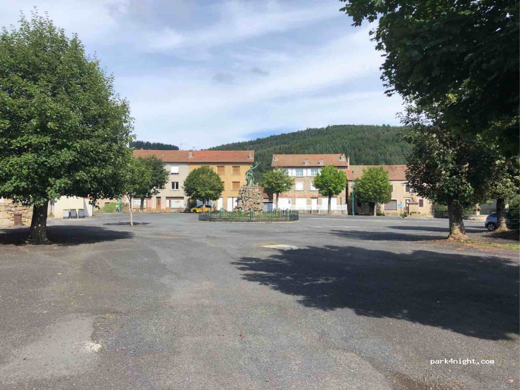 (07470) Issarlès - Le Village — foto 2