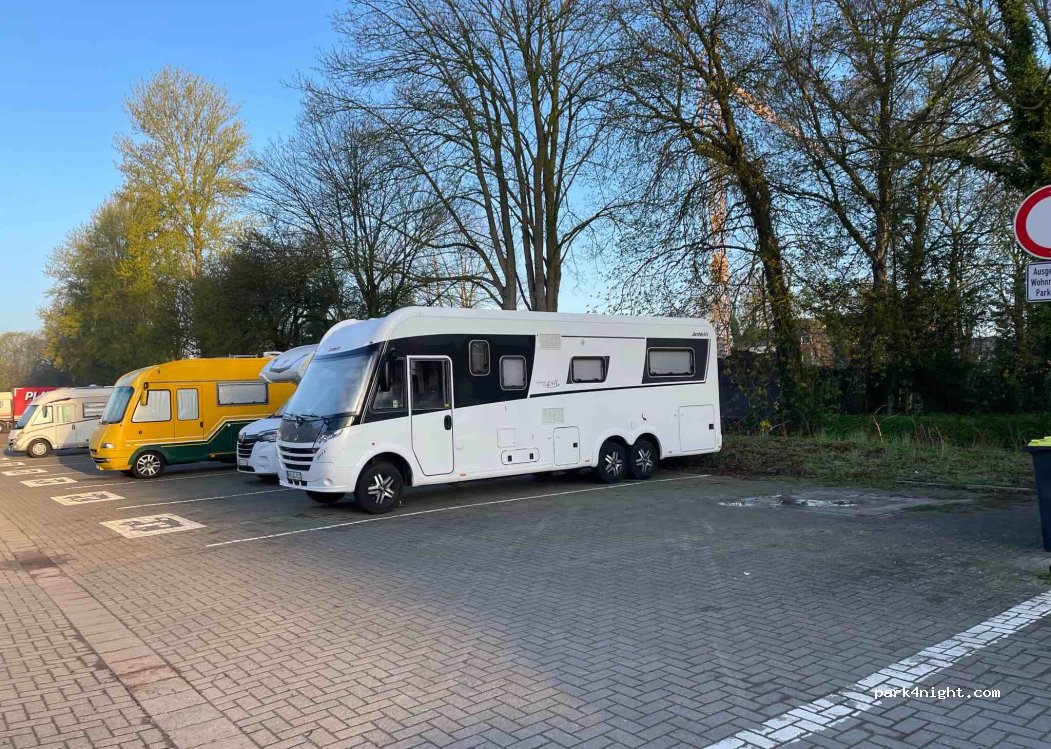 Wohnmobilstellplatz Delmenhorst — foto 4