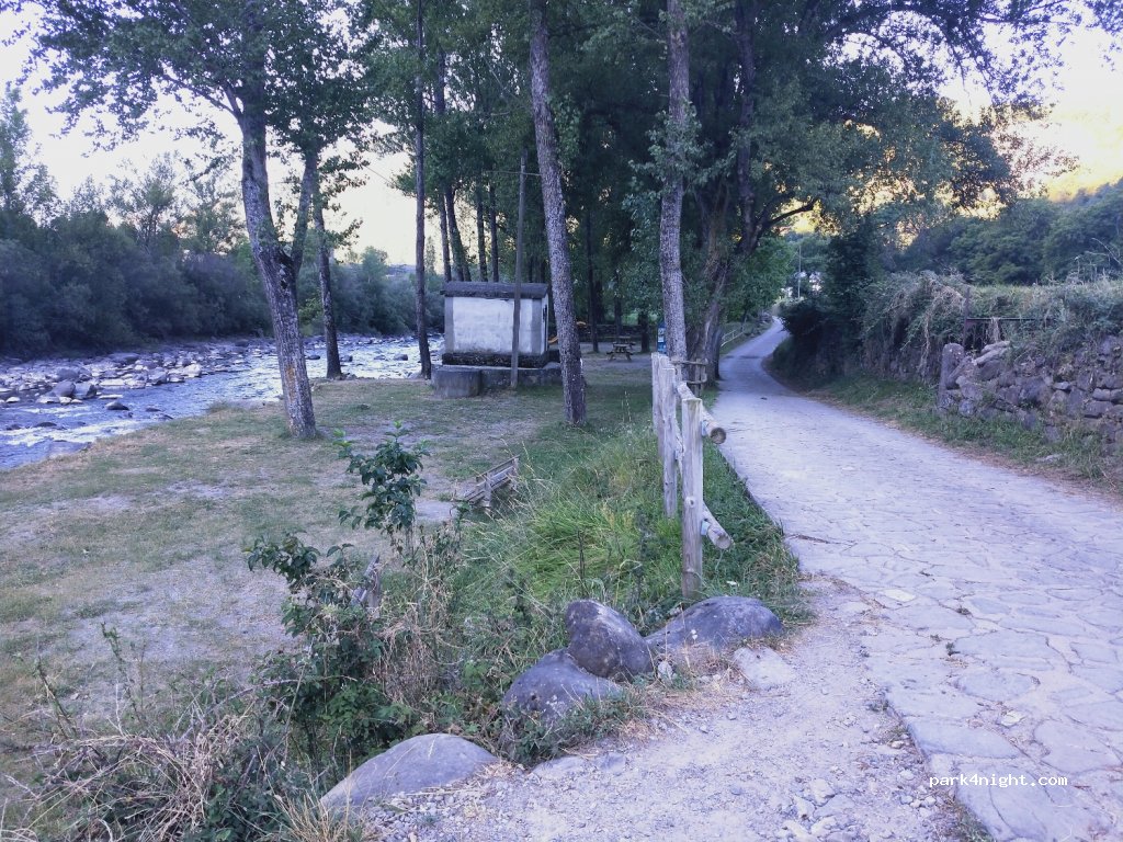 (22370) Broto - 1 Calle Porches — foto 2