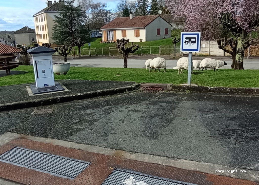 (87330) Mézières-sur-Issoire - 2-10 Route de Nouic — foto 4