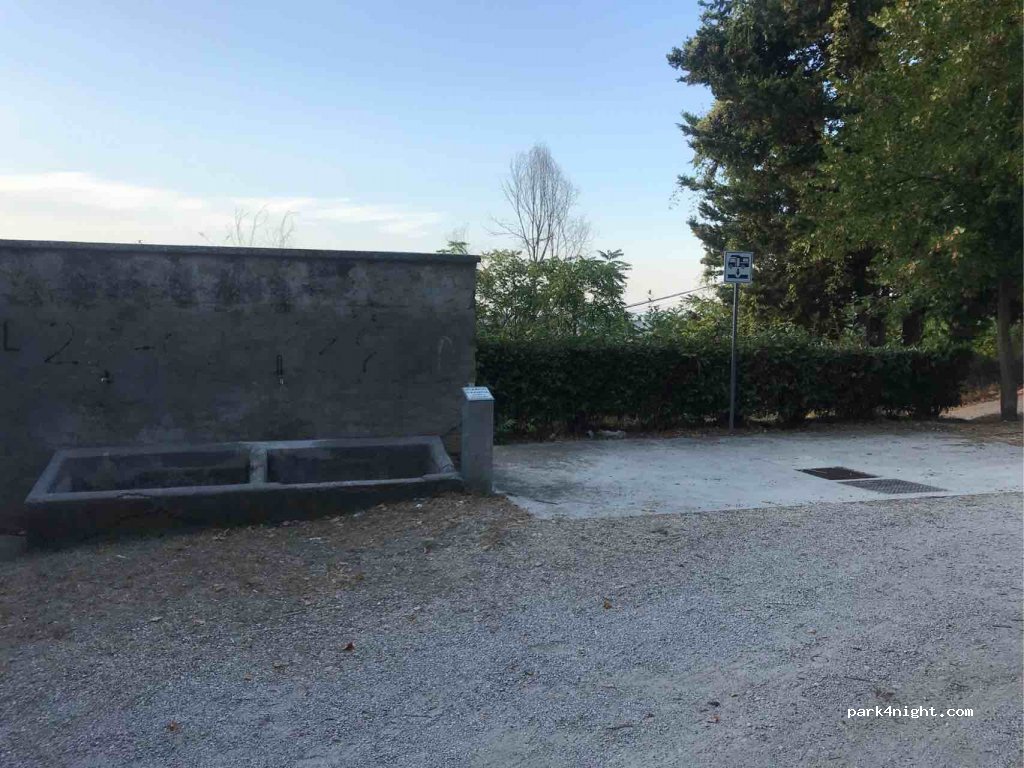 (63062) Montefiore dell'Aso - 28 Via del Molino — foto