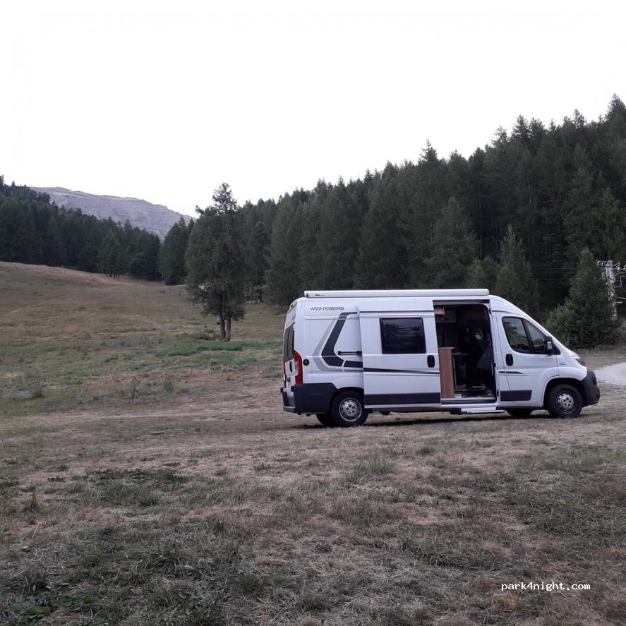 (05260) Saint-Michel-de-Chaillol - Clôt Chenu de Chaillol — foto
