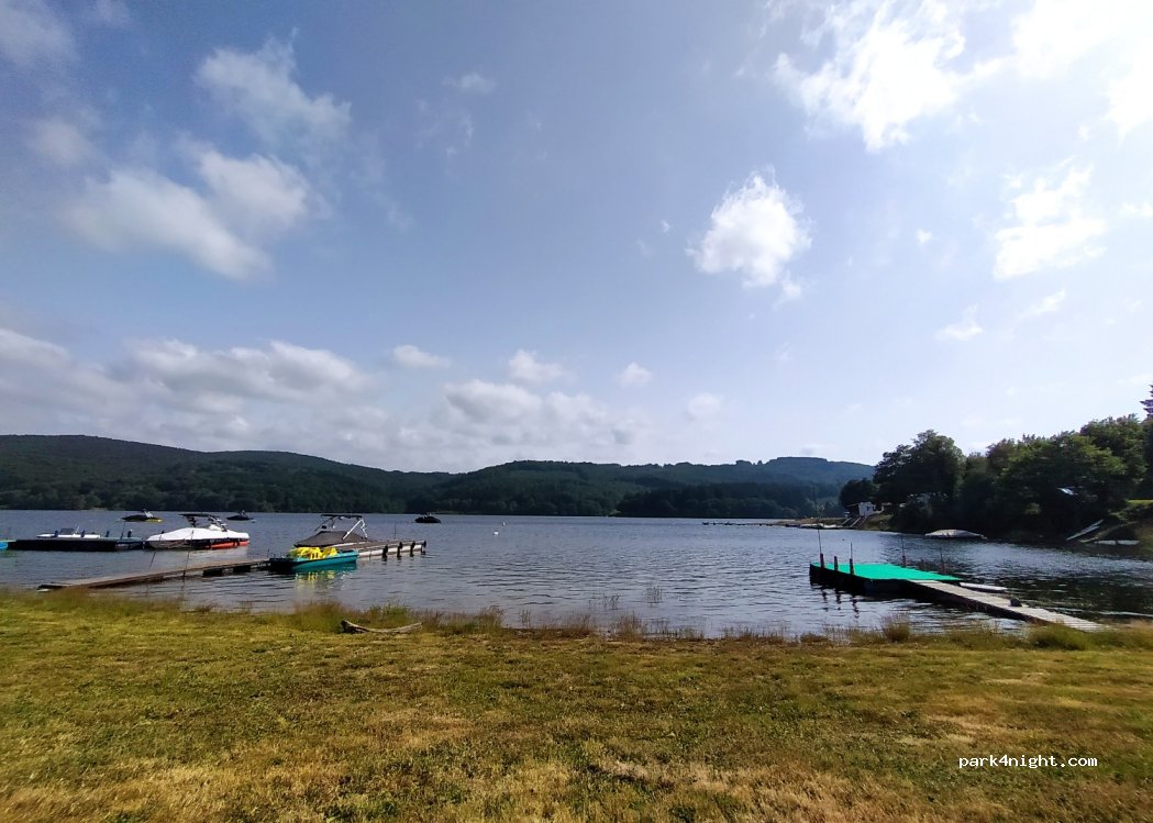 Camping le Rouquié Du Lac — foto
