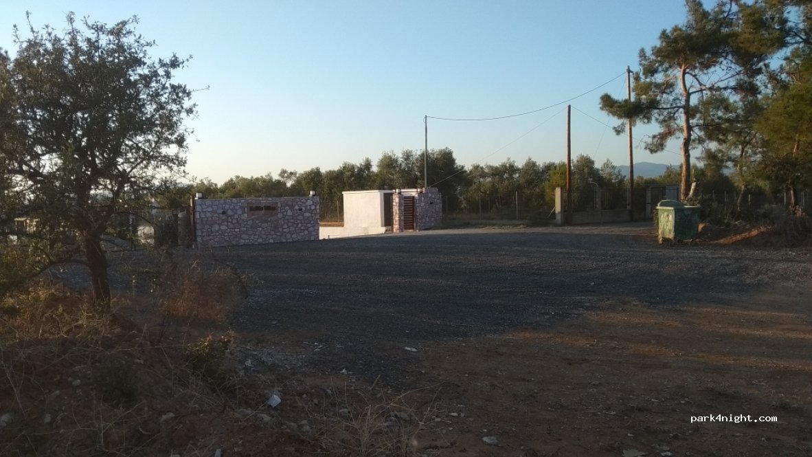 (632 00) Moudania - Unnamed Road — foto 2