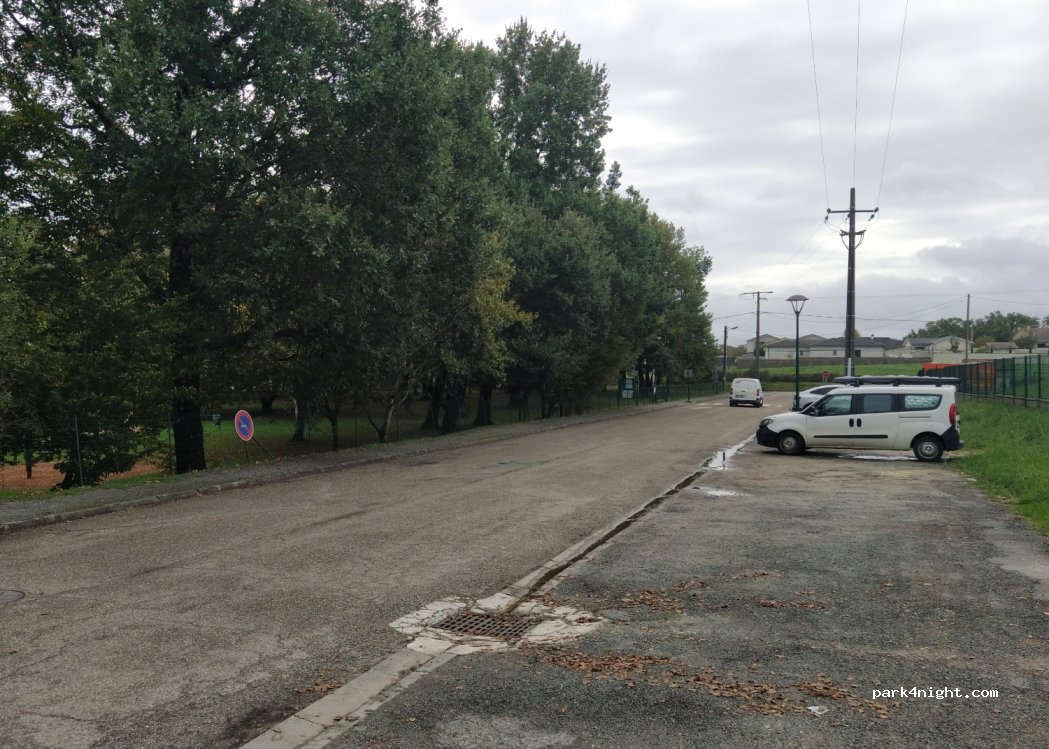 (33370) Pompignac - 42 Lotissement Parc de Cadouin — foto