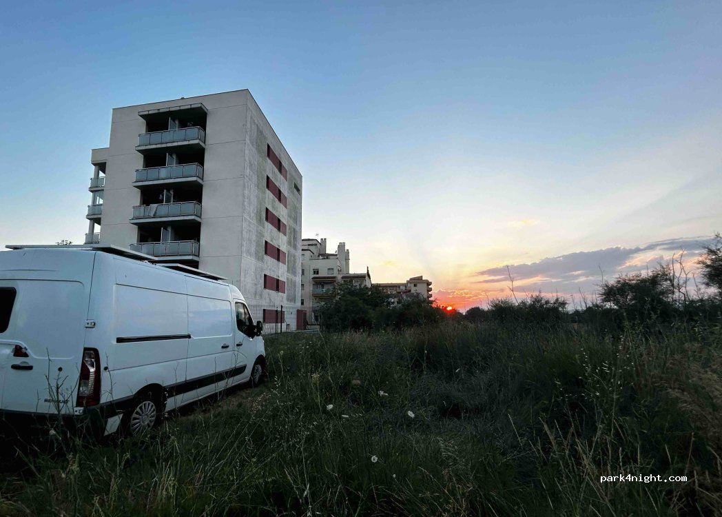 (17480) Roses - 56 Avinguda de la Platja — foto