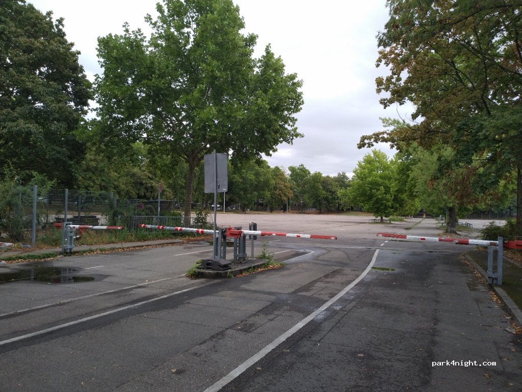 (70372) Stuttgart - 211 Talstraße — foto 3