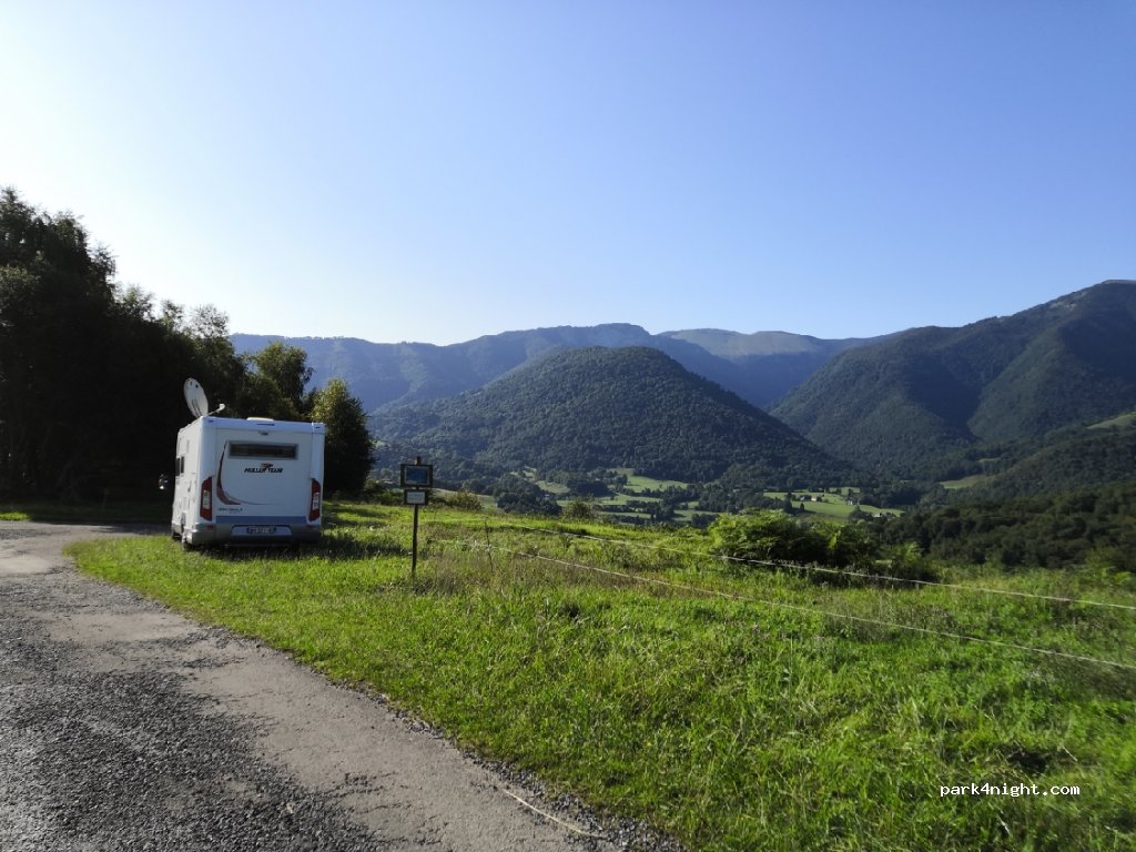 (65270) Saint-Pé-de-Bigorre - Tailhcher — foto