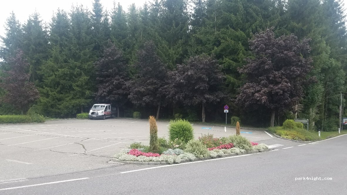 (9713) Zlan - 100 Zlaner Straße — foto 2
