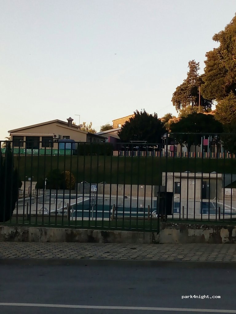 (5120) Tabuaço - 8 Bairro da Sertã, R. Abel Botelho — foto 4