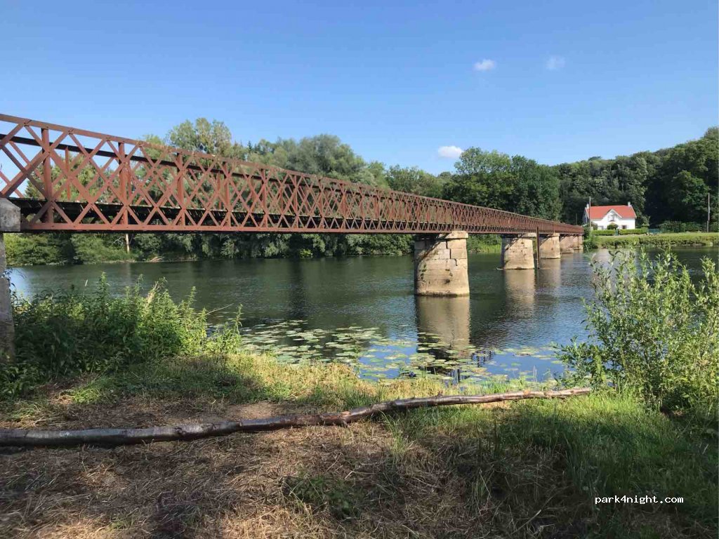 (25260) Lougres - La Combe du Pont Charrot — foto 2